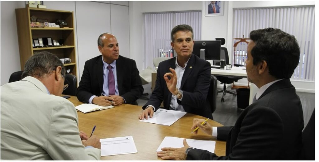 Deputado-Eduardo-Salles-Articula-pela-Permanencia-da-92a-CIPM-em-Barra-do-Choca-1024x520 Deputado Eduardo Salles Articula pela Permanência da 92ª CIPM Rural em Barra do Choça